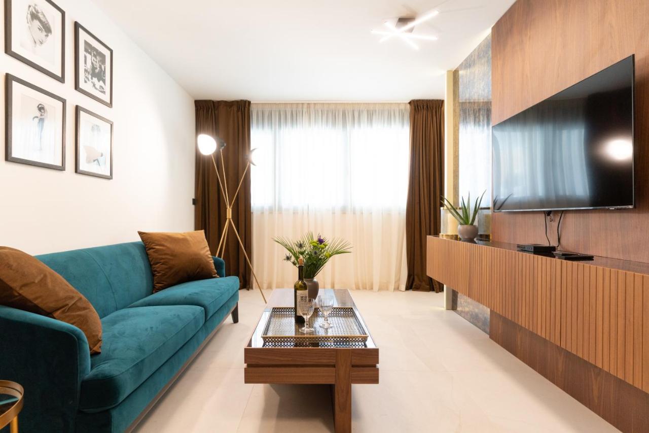 Ez Luxury Living Apartment Rovinj Ngoại thất bức ảnh