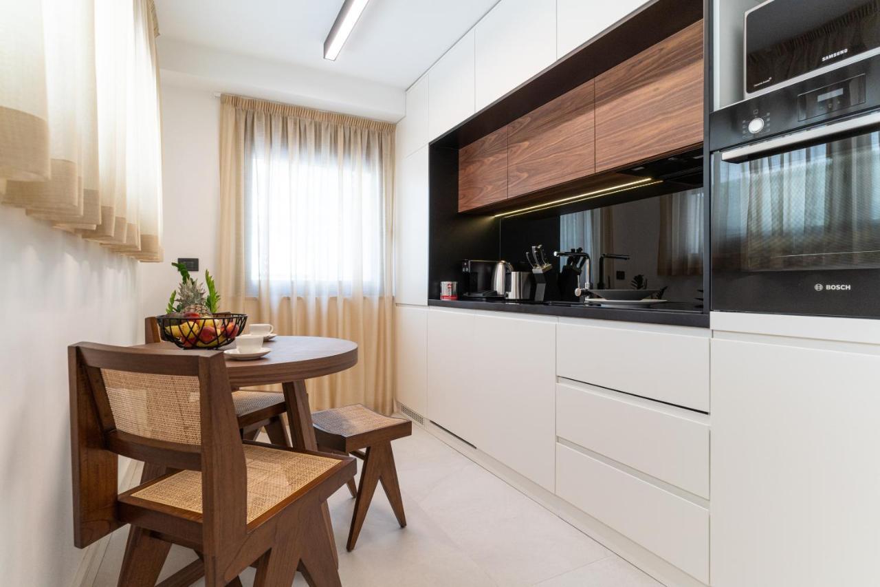 Ez Luxury Living Apartment Rovinj Ngoại thất bức ảnh